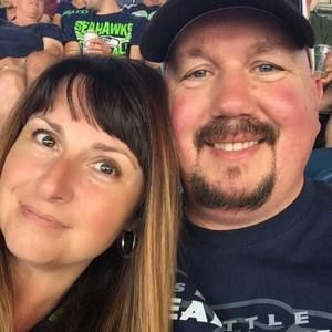 Meet your Posher, Kelley